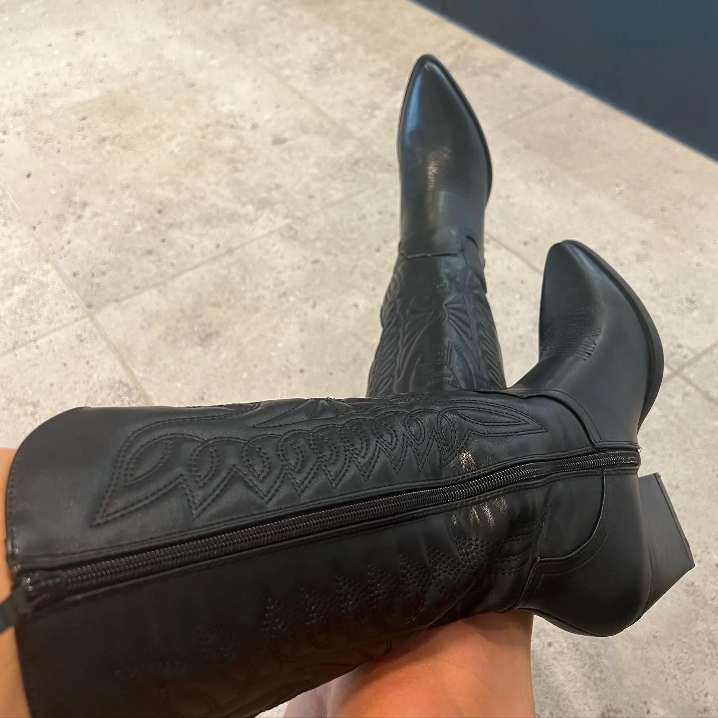 Juodi Kaubojiški batai moterims - Black Cowboy boots