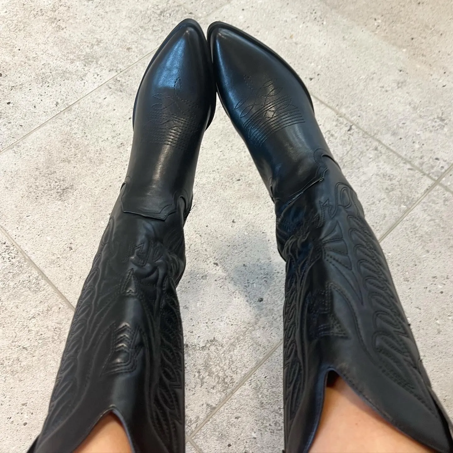 Juodi Kaubojiški batai moterims - Black Cowboy boots