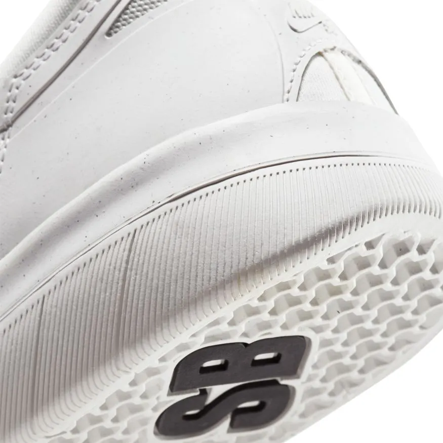 Nike SB Nyjah Free 2 Skateboard Shoe - Summit White/Black-Summit White