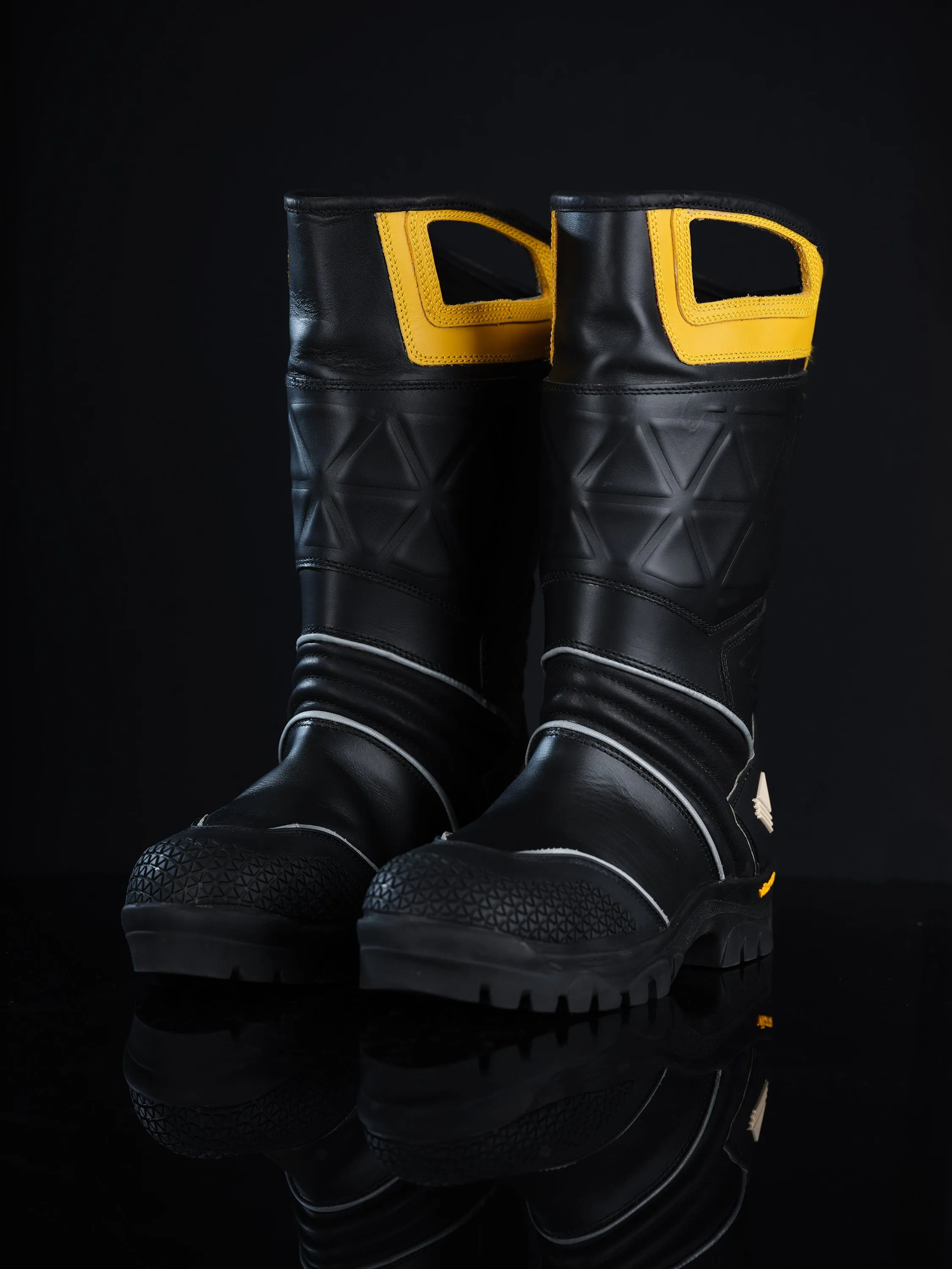 Veridian Vanquish Leather Women's Fire Fighting Boot