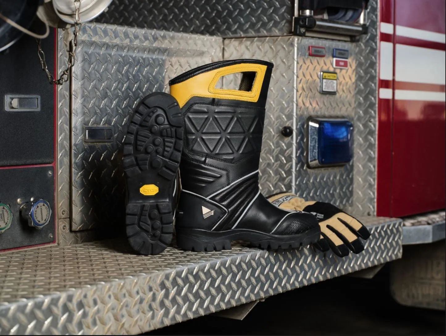 Veridian Vanquish Leather Women's Fire Fighting Boot